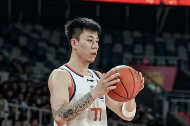 B体育官方-22分钟砍22分！辽宁冠军前锋换队仍克广东 还能当冲冠大腿？